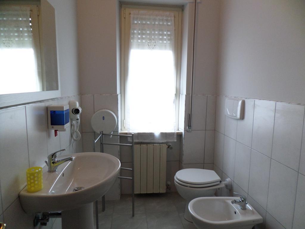 B&B Villino Loryマリノ 部屋 写真